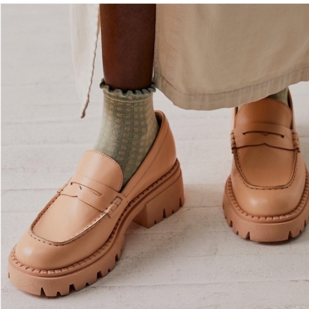 NWOT Free People Lyra Lug Sole Leather Loafers In Cantaloupe